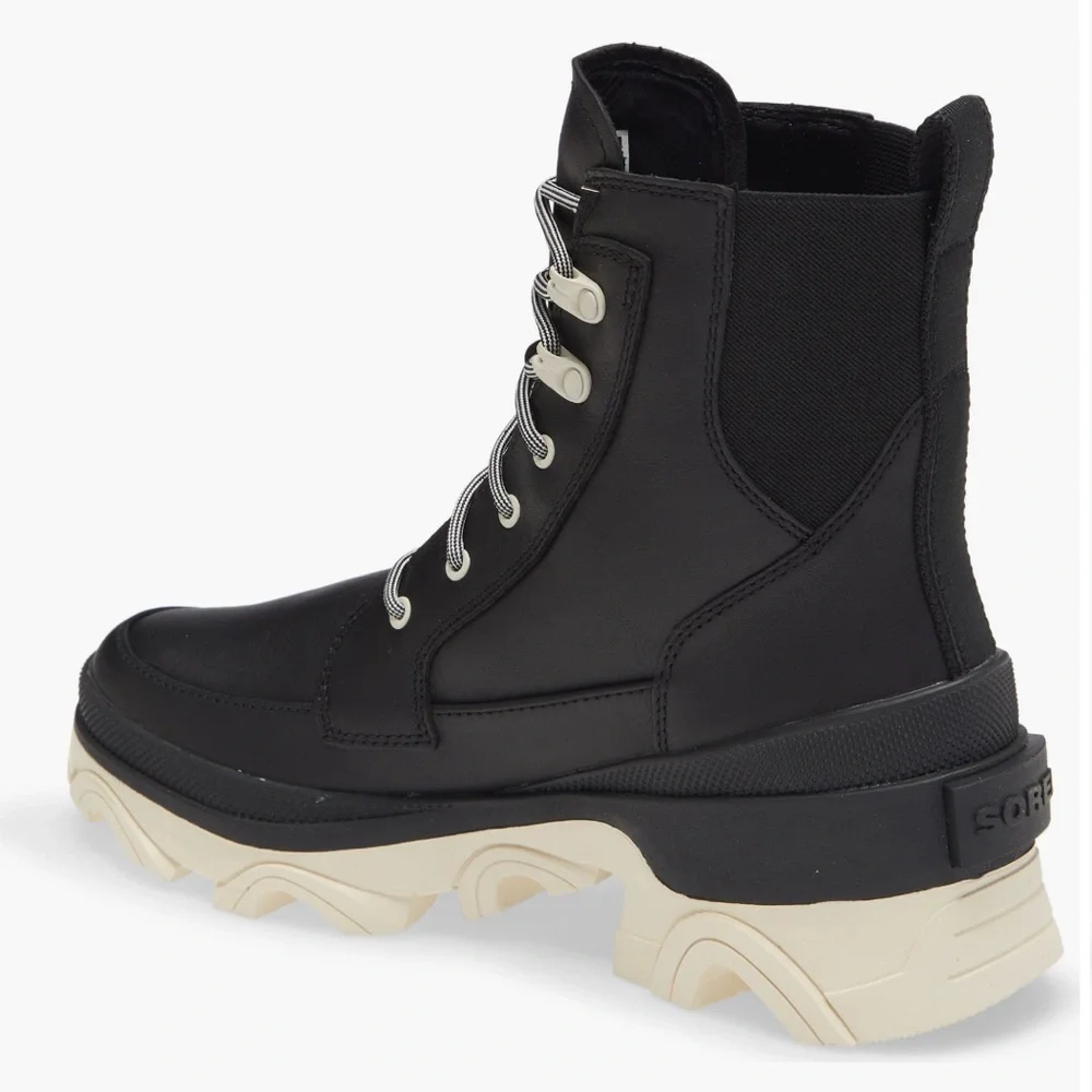 Sorel Lace Boot Size 8 Black - Picture 2 of 6